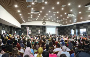 YAZAR TİRYAKİOĞLU, ÖĞRENCİLERLE BULUŞACAK