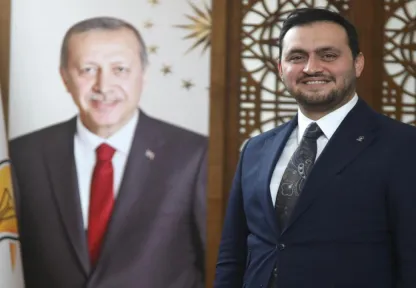 Başkan Selmanoğlu'ndan Yeni Yıl ve Mekke'nin Fethinin Yıldönümü Kutlama Mesajı