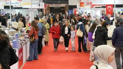 6. KİTAP FUARI'NDA, DEĞERLİ KALEMLER ELAZIĞLILARLA BULUŞUYOR