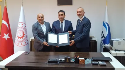 Elazığ Tuhafiyeciler ve Konfeksiyoncular Esnaf Odası'ndan 'E-Ticaret ve Markalaşma' Projesi