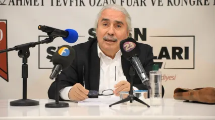 YAZARLAR ADNAN GÜNEŞ VE AHMET TURGUT, OKURLARI İLE BULUŞTU