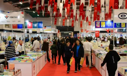 ELAZIĞ BELEDİYESİ 6. KİTAP FUARI SONA ERDİ