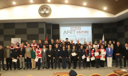 Tamamlanan 'Erişilebilir Afet Eğitimi Projesi'nin Söyleşi ve Sertifika Programı Yapıldı