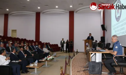 Vali Hulusi Şahin, İl Emniyet Müdürlüğünde Brifing Aldı