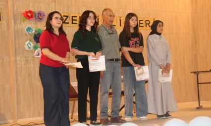 Yazar Remzi Kokargül Gelirini Öğrencilere Bağışladı