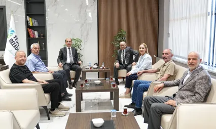 YMP Malatya İl Yönetimi, Başkan Geçit'i Ziyaret Etti