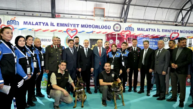 Başkan Er, 'İpekyolu Fuarı Şehrimizin Tanıtımı ve Kalkınması Açısından Önemli'