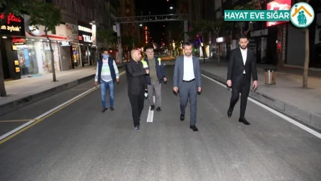 Başkan Şerifoğulları, Gazi Ve Vali Fahribey Caddesi'nde İncelemelerde Bulundu
