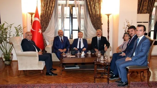 MHP'den Vali Zorluoğlu'na Ziyaret