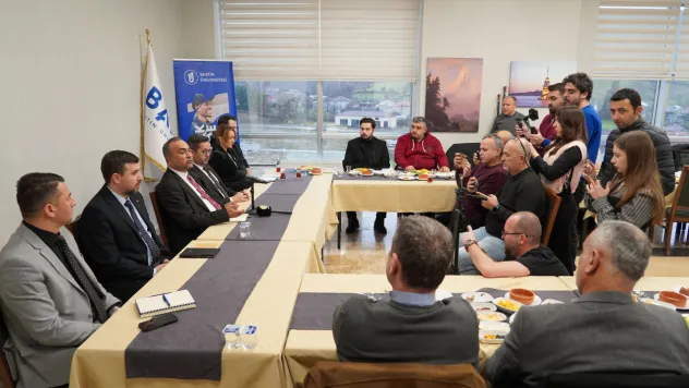 Rektör Akkaya, 10 Ocak Çalışan Gazeteciler Günü'nde Basın Mensuplarıyla Buluştu