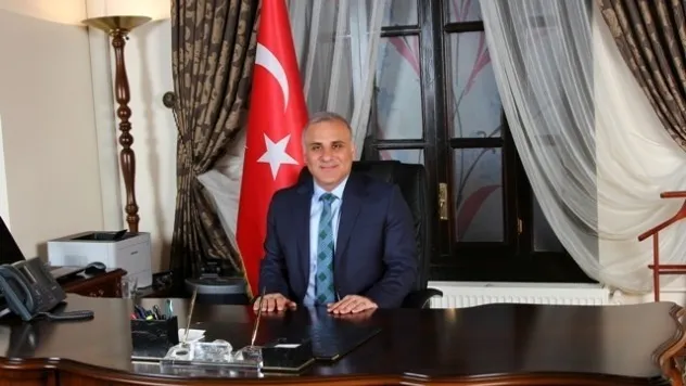 Vali Zorluoğlu'nun 'Anneler Günü' Mesajı
