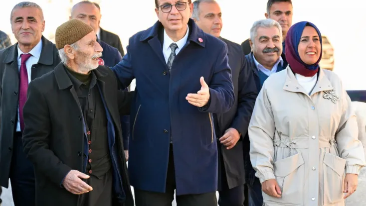 Başkan Geçit, ''İkizce Konutlarında Yaşam Kalitesini Artırıyoruz''