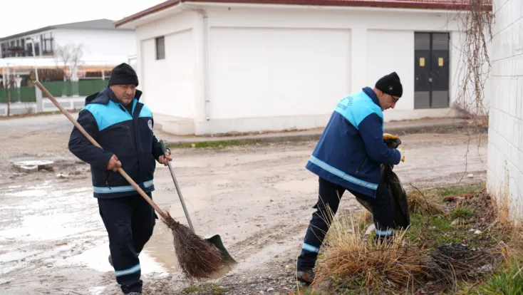Battalgazi’de Kanalboyu Ve Orduzu’da Temizlik Çalışması