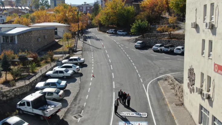 Büyükşehir Belediyesi’nden Arapgir’e Kapsamlı Yol Ve Altyapı Çalışması