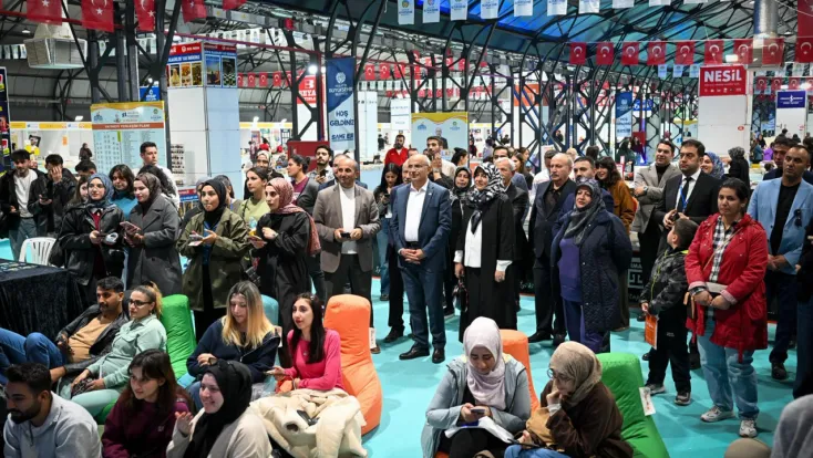 Şair ve Yazarlardan 11. Malatya Anadolu Kitap Ve Kültür Fuarına Övğü