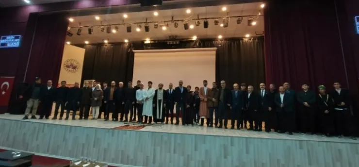 Bizim Yunus Elazığ'da İzleyicisiyle Buluştu: Genç Yeteneklerden Gönül Ziyafeti!