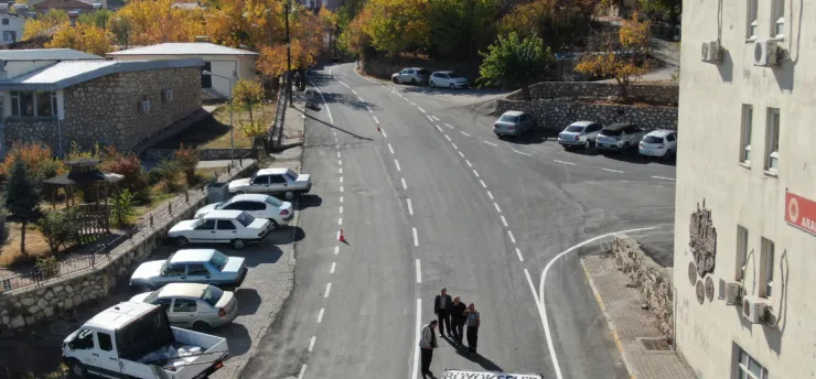 Büyükşehir Belediyesi'nden Arapgir'e Kapsamlı Yol Ve Altyapı Çalışması