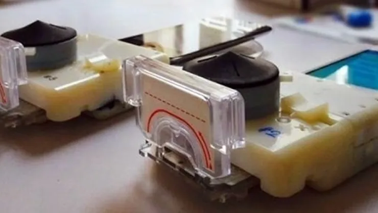 15 DAKİKADA HIV VİRÜSÜNÜ TESPİT EDEN TELEFON APARATI