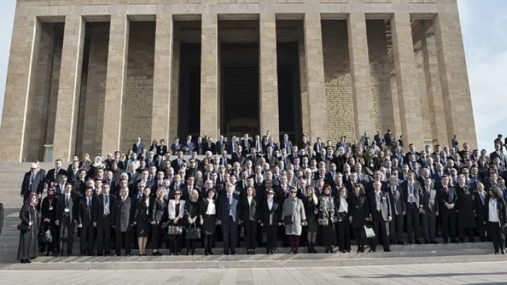81 ilden gelen öğretmenler Anıtkabir'de