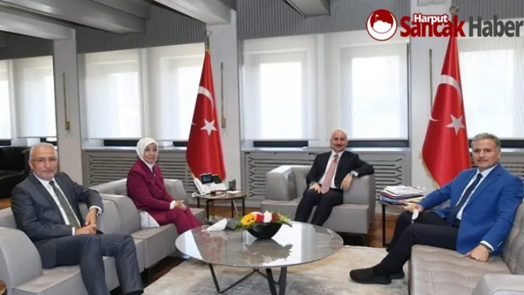 AK Parti heyetinden Ulaştırma ve Altyapı Bakanı Adil Karaismailoğlu'na ziyaret