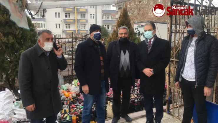 Bakkal dükkanı yanan esnafa ziyaret
