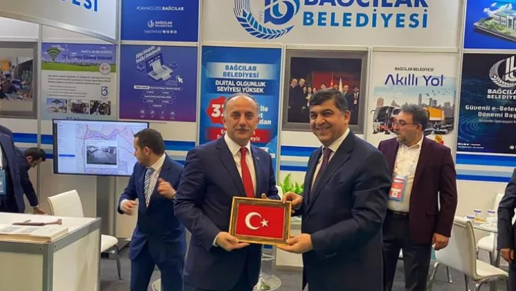 Başkan Çağırıcı, akıllı şehir hizmetlerini anlattı
