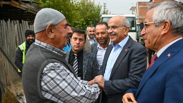 Başkan Er '7 Bölgede Toplam 600 Milyon Liralık İçmesuyu Hattı İnşa Ediyoruz'