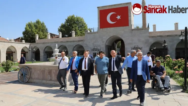Başkan GÜDER, Balıkesir'den Gelen Misafirleri Tarihi Mekanlarda Ağırladı