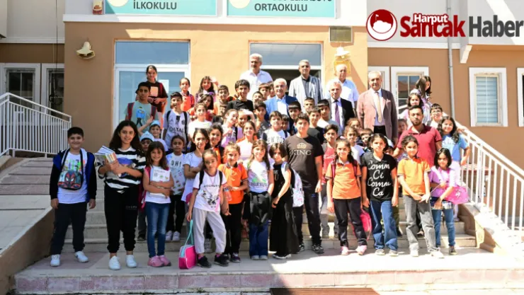 Başkan Güder'den Öğrencilere İlk Ders Sürprizi