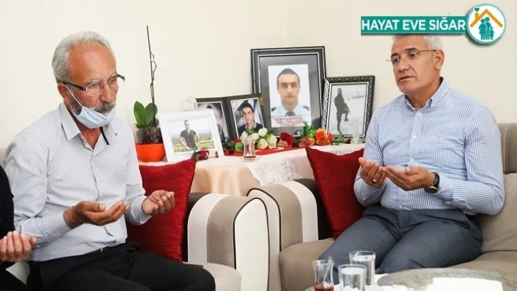 Başkan Güder'den Şehit Babasına Babalar Günü Ziyareti