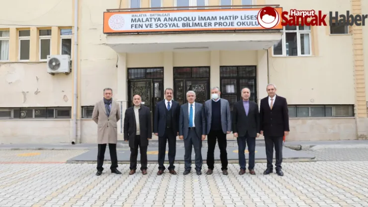 Başkan Güder, Her Daim Gençlerimizin Yanındayız