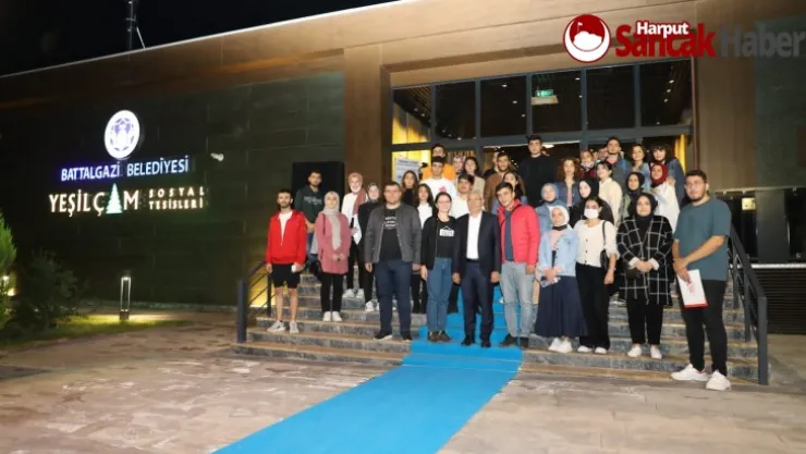 Başkan GÜDER: 'Her Daim Öğrencilerimizin Yanındayız'
