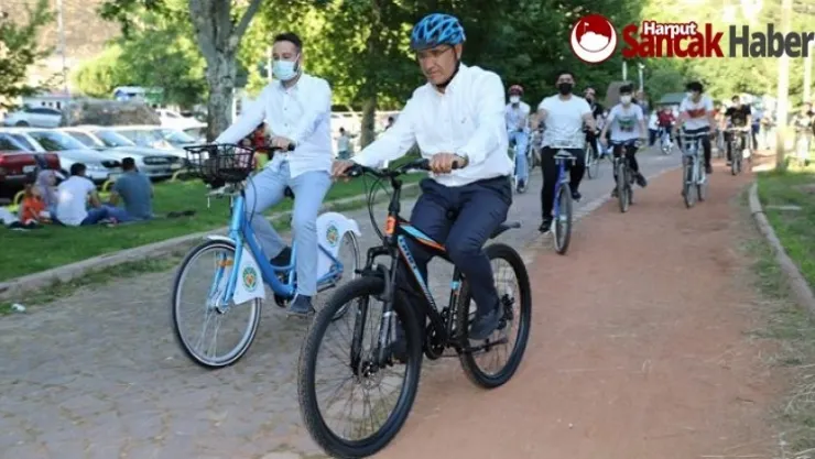 Başkan Güder, Sağlıklı Bir Yaşam İçin Gençlerle Pedal Çevirdi