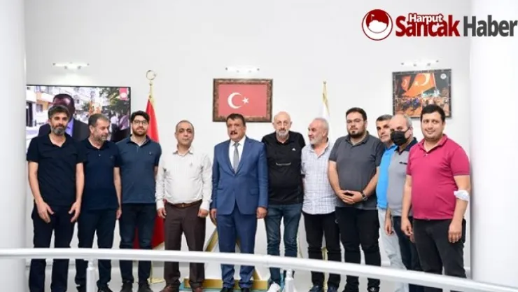 Başkan Gürkan Basın Kurumsal Bir Görev İfa Etmektedir