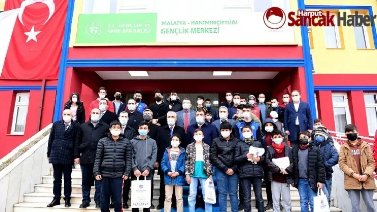 Başkan Gürkan Çocukların isteklerini geri çevirmedi