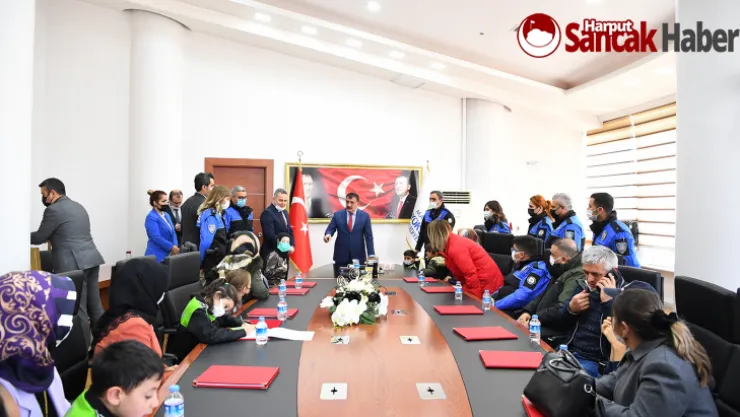 Başkan GÜRKAN 'Engelli Kardeşlerimizin Önündeki Engelleri Kaldırmalıyız.'