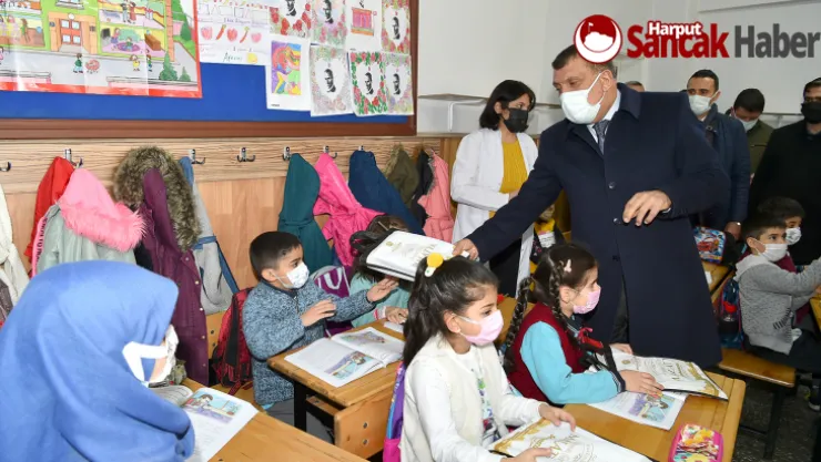 Başkan Gürkan, Hacı İbrahim Işık İlkokulunu Ziyaret Etti