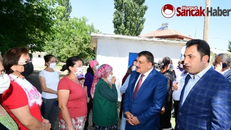 Başkan Gürkan, Konaktepe Mahallesindeki Çalışmaları İnceledi.