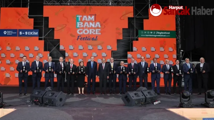 Başkan Gürkan Ödülünü Cumhurbaşkanı Erdoğan'ın Elinden Aldı