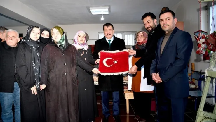 Başkan Gürkan,  'Şehirlerde, Medeniyetler Kurulur Ama İhyası Mahallelerde Oluşur'
