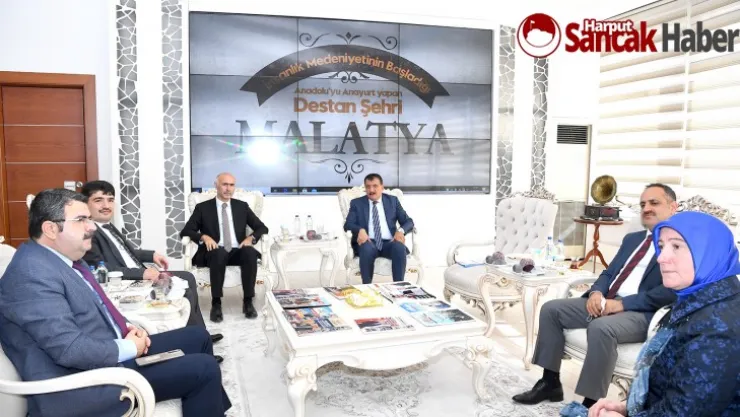 Başkan Gürkan, TİHEK 2. Başkanı Ali Tiryaki'yi kabul etti.