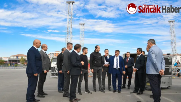 Başkan Gürkan, Tören Alanı İncelemelerde Bulundu
