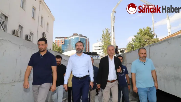 Başkan Şerifoğulları, Kapalı Çarşı Ve 15 Temmuz Demokrasi Meydanı'ndaki Çalışmaları İnceledi