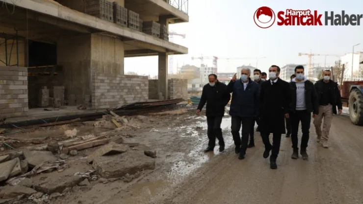 Başkan Şerifoğulları, Mustafapaşa Mahallesi'nde İncelemelerde Bulundu