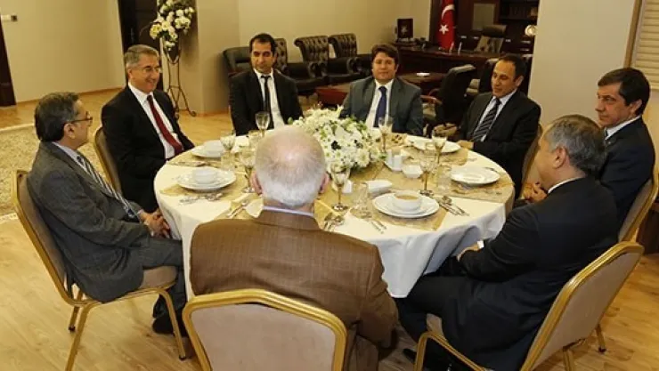 Başkan Yanılmaz Şehrin Üst Düzey Yöneticilerini Ağırladı