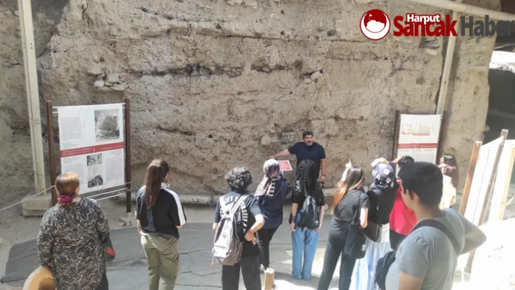 Battalgazi Belediyesi'nden Kursiyer Öğrencilere Arslantepe Gezisi