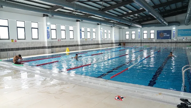 Battalgazi Belediyesi Yüzme Kurslarına Yoğun İlgi: Kontenjanlar Artırıldı