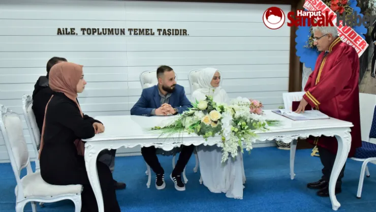 Battalgazi'de 2022 Yılında 1212 Çift Mutluluğa 'EVET' Dedi