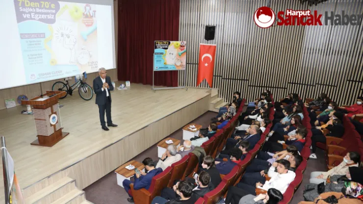 Battalgazi'de 7'den 70'e İlgi Gören Konferans