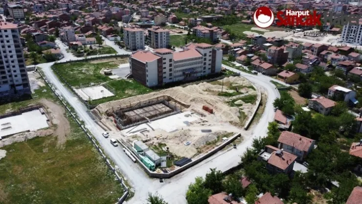 Battalgazi'de Yarı Olimpik Havuz Çalışmaları Sürüyor